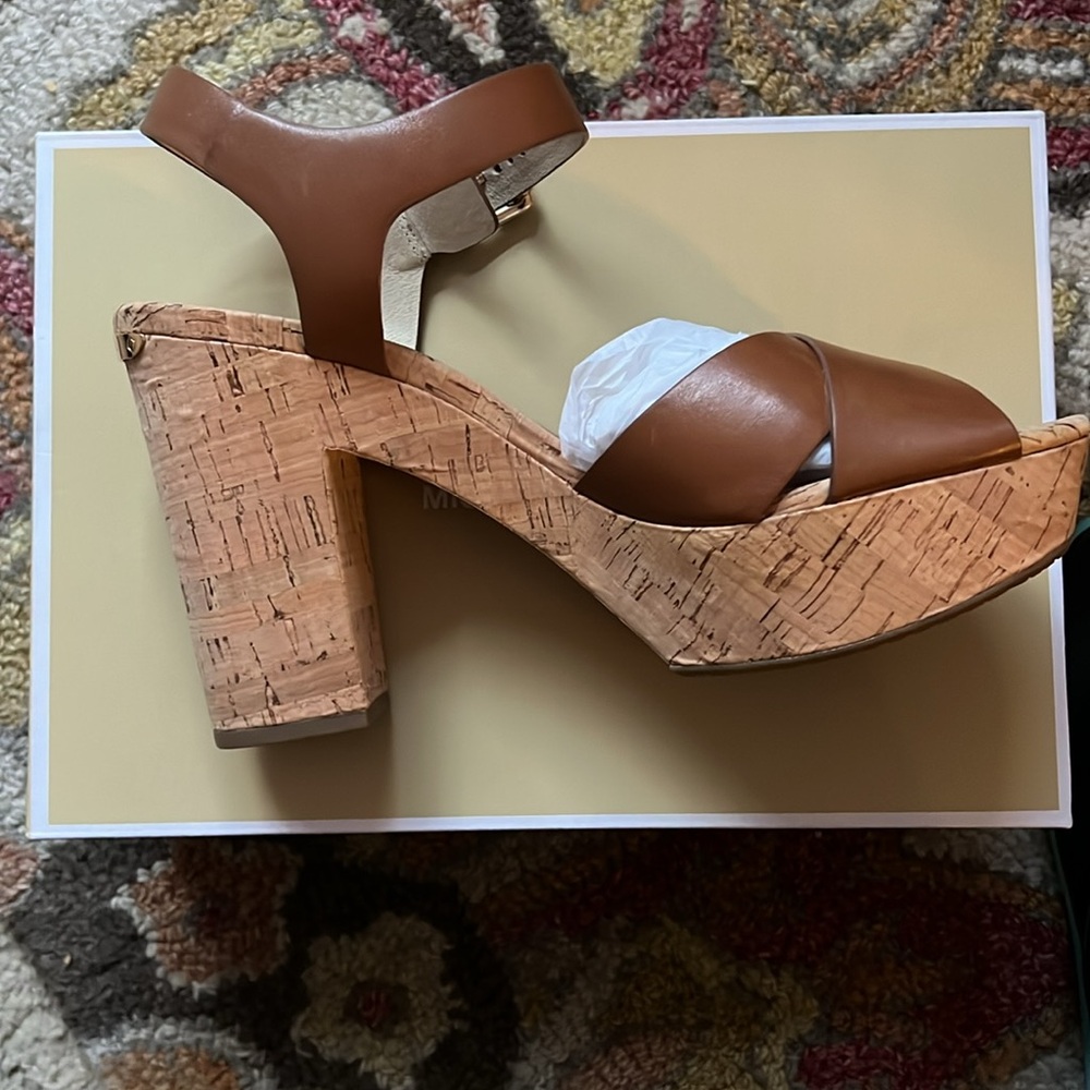 Michael Kors platforms never worn. - Picture 2 of 4
